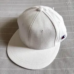 Champion ホワイト キャップ ワンポイント フリー 57-59cmのサムネイル