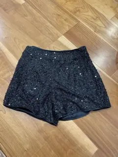 SHEIN スパンコール ブラックショートパンツ S