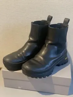 FRAYI.D フレイアイディー サイドゴアブーツ 黒 レザー Vibramのサムネイル