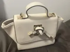 【新品未使用】ミニハンドバッグ　オフホワイトのサムネイル