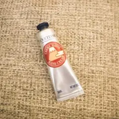 Item thumbnail for item 149a2809-8404-4b0e-8146-a9c1c5f57c84