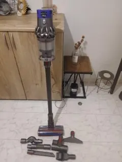 2025年最新】dyson cyclone v10 fluffyの人気アイテム - メルカリ