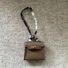 バッグ型チャーム キーホルダー バッグチャーム　エトゥープ　ケース　ストラップ