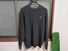FRED PERRY ダークグレー ニット　スウェット
