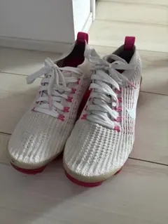 エアヴェイパーマックス WOMEN'S ホワイト/ピンク スニーカー