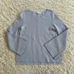 UNTITLED （アンタイトル） 袖フレアニットセーター Vネックトップス