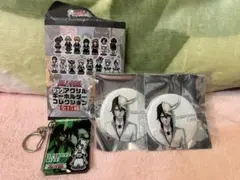 BLEACH ウルキオラ 缶バッジ キーホルダー セット - メルカリ