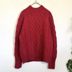 ギャップ　GAP ケーブル編みニットプルオーバー 男女兼用　赤　派手色　シンプル
