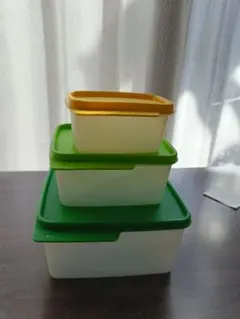 【新品】タッパーウェア スマートセーバー スクエア ５個セット BOX付き ビンテージ】日本製Tupperware（タッパーウェア） カルテット