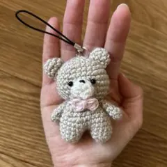 くまのあみぐるみキーホルダー 小さめ ハンドメイド ベージュ