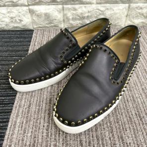 ルブタン　スタッズ　レザー　スリッポン　ブラック　スニーカー