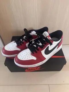 ジョーダン スニーカー