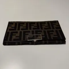 FENDI 長財布のサムネイル