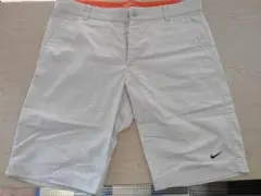 NIKE GOLF DRI-FIT ショートパンツ オフホワイトのサムネイル