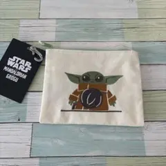 スターウォーズ　グローグー　刺繍　ポーチ　しまむら