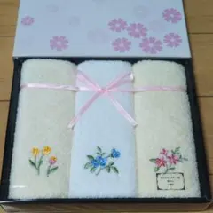 最終値下げ致しました！　新品　未使用品　タオルハンカチ　3枚セット