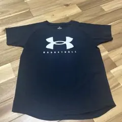 アンダーアーマー 半袖Tシャツ 150cm ブラック　バスケ