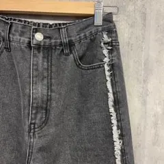 【最終大特価】デニムパンツ　ストレート　フリンジ　M ウエスト64-70