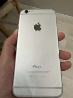 Apple iPhone 6 シルバー 本体