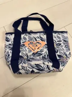 ROXY 保冷バッグ ランチバッグ 花柄のサムネイル