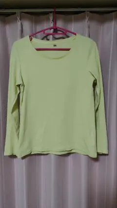 レディース　ユニクロ　長袖　Tシャツ　Lサイズ