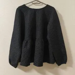 ペプラム　トップス　花　 長袖 パフスリーブ　黒　2WAY