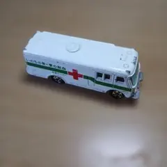 トミカ　NO.8 スズキ　献血車　日本製のサムネイル