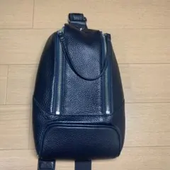 PELLE MORBIDA 縦型ショルダーバッグ