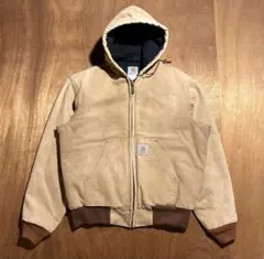 Carhartt フード付きベージュジャンパー - メルカリ