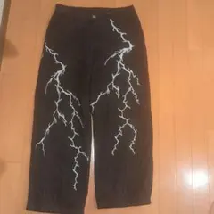 y2k opium稲妻模様刺繍の黒ワイドパンツ