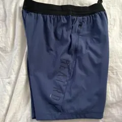 アディダス　美品　ショートパンツ　ハーフパンツ　Sサイズ