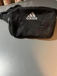 バック adidas アディダス ミニマムポーチ　ショルダーバッグ 男女兼用