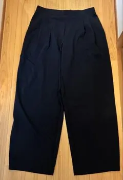 ユニクロ　ウルトラストレッチアクティブワイドパンツ　XL ブラック