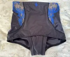 カーヴィシャス