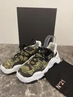 N°21 ヌメロヴェントゥーノ 16SSフロントZIPハトメ厚底シューズ42 ヌメロヴェントゥーノ N21 スタッズ レースアップシューズ
