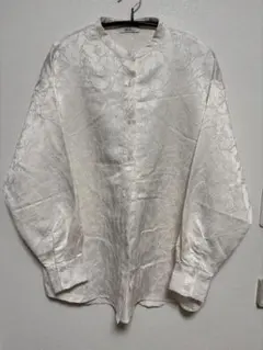 花柄模様 長袖シャツ