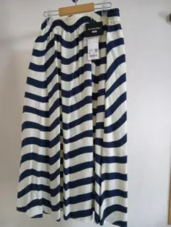 【新品未使用】marimekko UNIQLO 波模様 ボーダーロングスカートMのサムネイル
