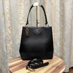 ジ*ラ様 COACH ショルダーバッグ ネイビーB2081 1011 2WAYB - メルカリ