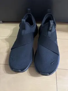 Puma ブラック ソフトフィット　スリッポン24.5