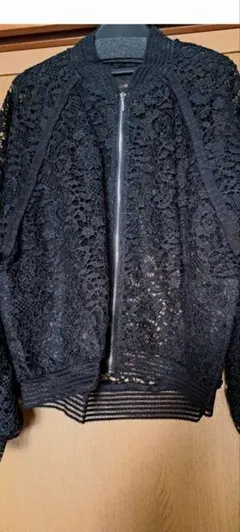 Item thumbnail for item 7b20bc44-07b7-4ea5-bc7d-2aeb5ad0390e