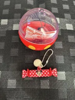 Item thumbnail for item e6815a26-41fa-4d19-abe3-0e294413b75e