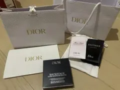 Dior バックステージグロウマキシマイザーパレット 002