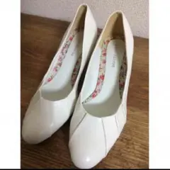 『美品』24.5㎝白いパンプス
