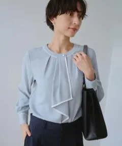 【新品未使用】【WEB限定】配色ボウタイ風ブラウス M