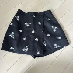 お値下げしました！ ココディール　ショートパンツ