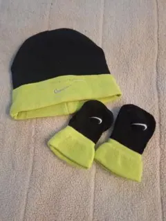 【キレイ】NIKE 帽子とミトン