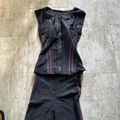 Reebok スポーツ用水着セット 黒/ピンク