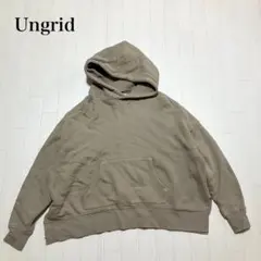 Ungrid ベージュ系 パーカー Fサイズ　フード付き　トレーナー　スウェットのサムネイル