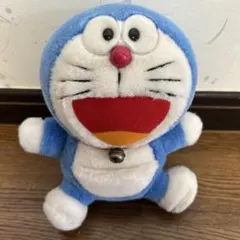 週末限定セール】ザ・ドラえもんズ 王ドラ ぬいぐるみ 当時物 - メルカリ