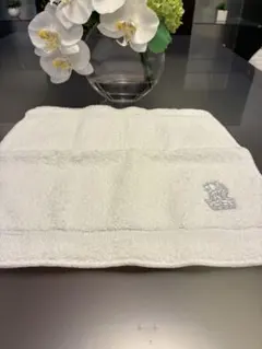 Item thumbnail for item f1860ef7-e976-4989-abc5-c1ce0e6511f5